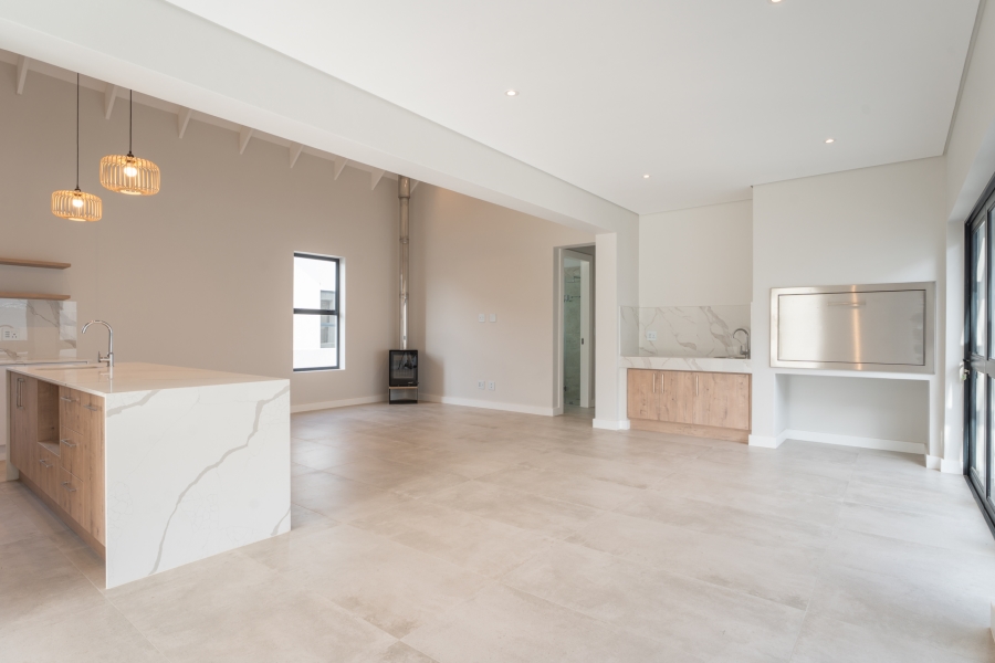 3 Bedroom Property for Sale in Croydon Western Cape